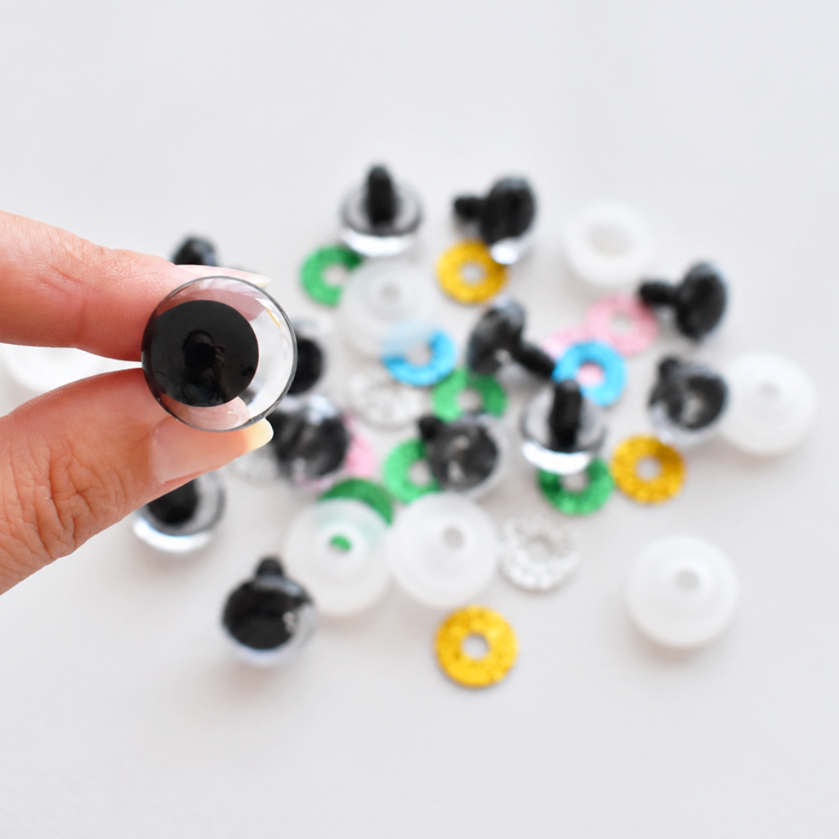 Olhos de Segurança com Glitter de 20 mm para Amigurumi – 1 Par com Glitter e Anilhas de Segurança